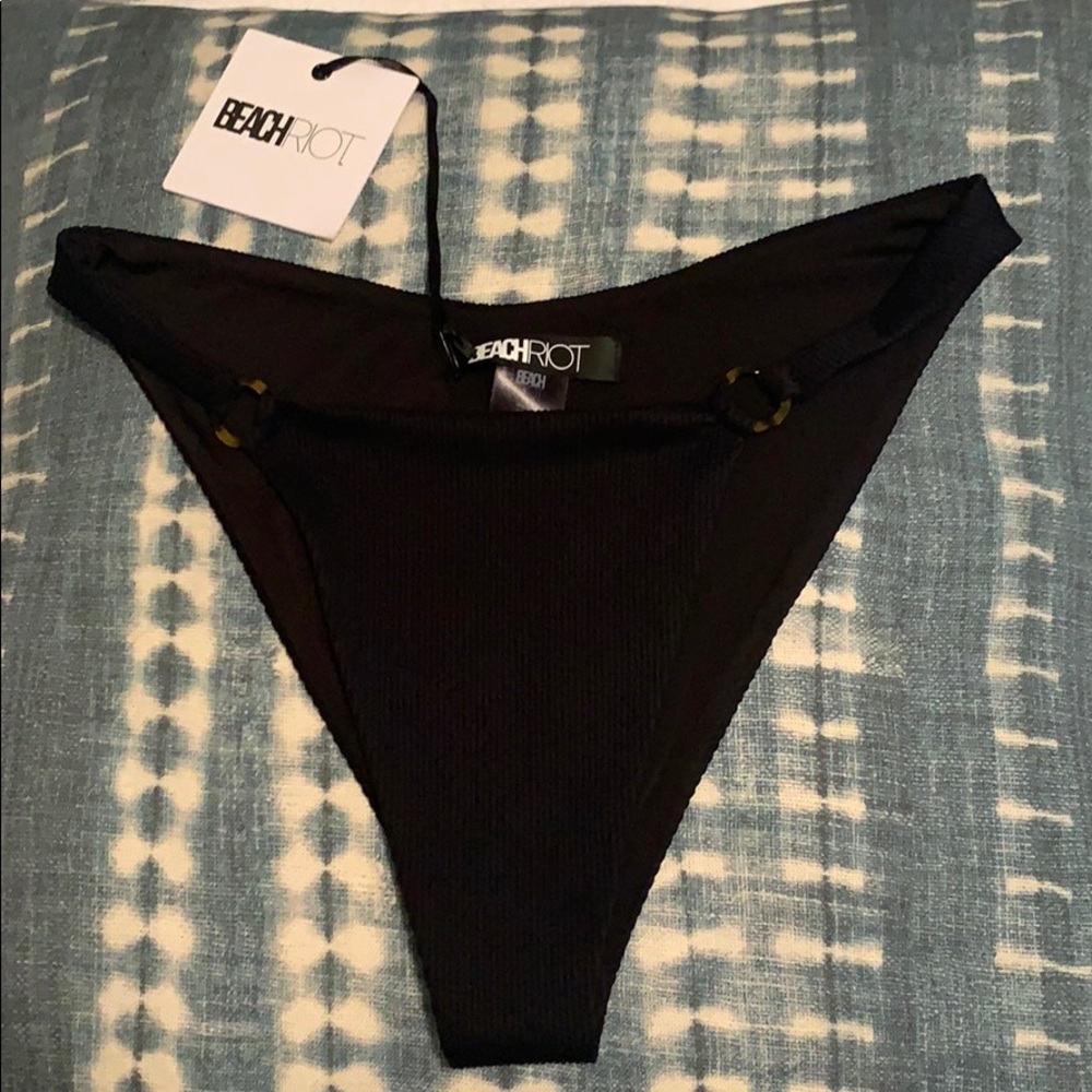 Beach Riot Island Bottom Black Ribbed large NWT 🖤 - Picture 3 of 4